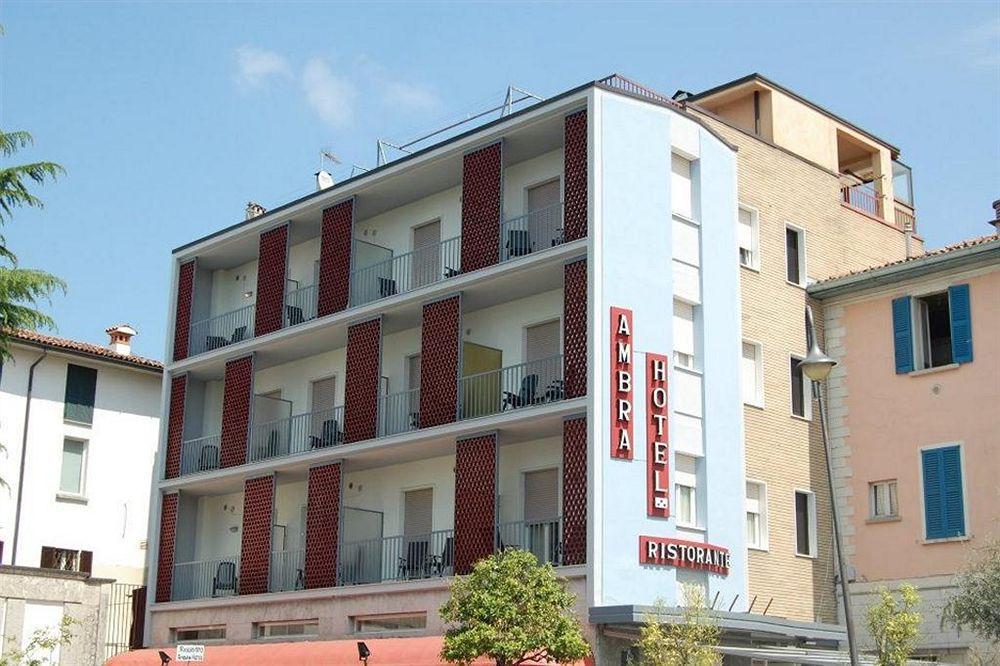 Ambra - The Only Lakeside In